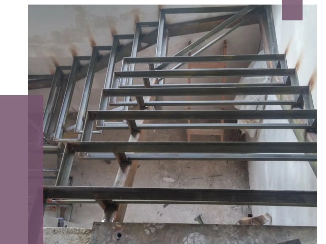 Демонтаж лестниц в Апатитах от 4356 руб. 