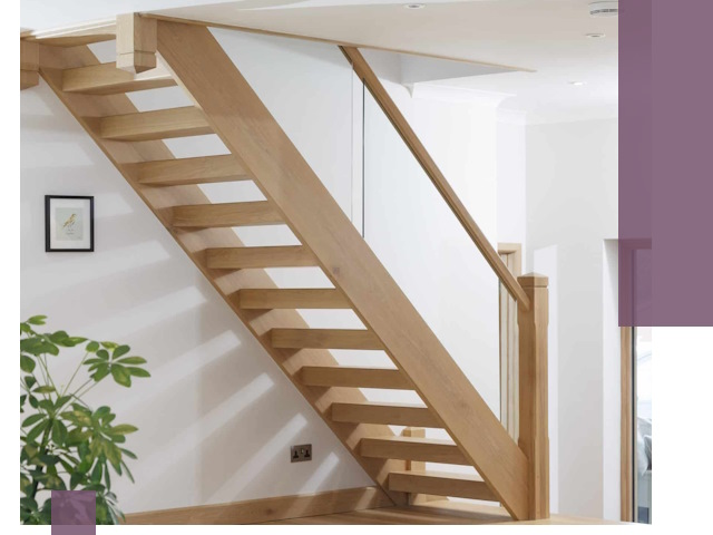 Изготовление деревянных лестниц под ключ в Апатитах для дома