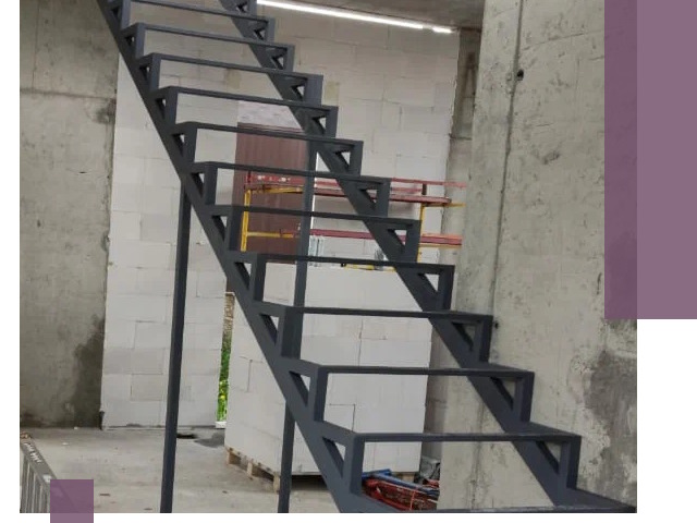 Демонтаж металлических лестниц в Апатитах быстро и безопасно