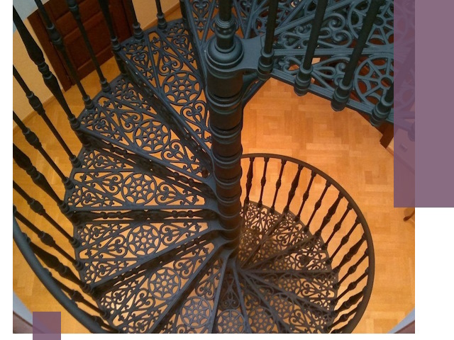 Винтовые лестницы под ключ в Апатитах: производство и монтаж