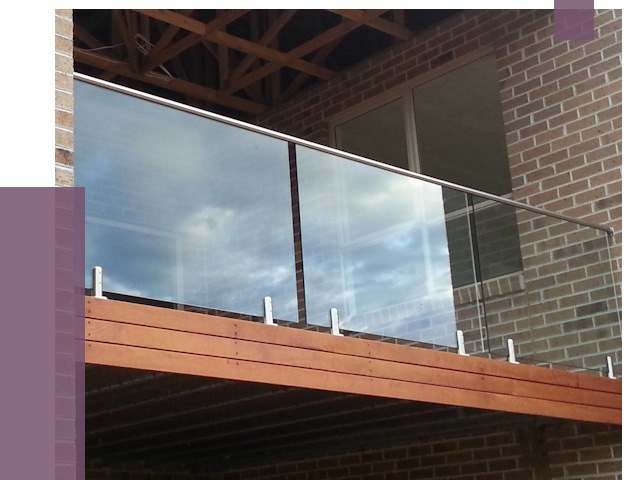 Стеклянные парапеты на крыше и террасе в Апатитах от 11669 руб. | ПРОЛЁТ-Птт