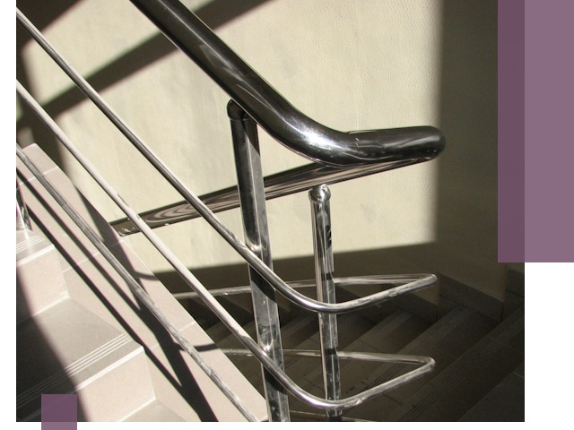 Поручни из нержавеющей стали под ключ в Апатитах